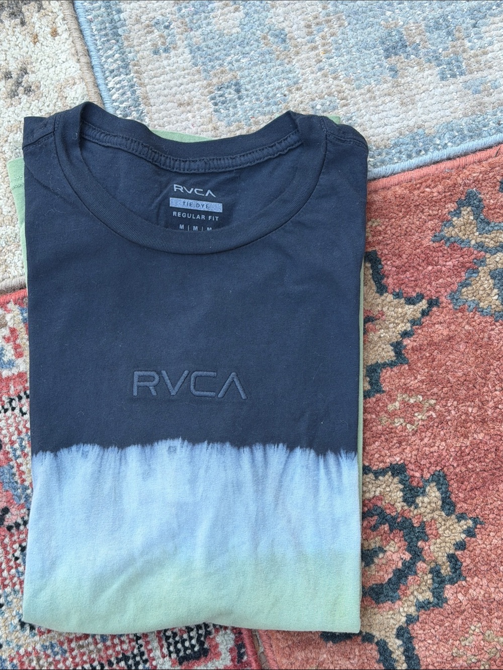 RVCA Ombre TIE DYE Crew Tee - short sleeve! BRAND NEW!
